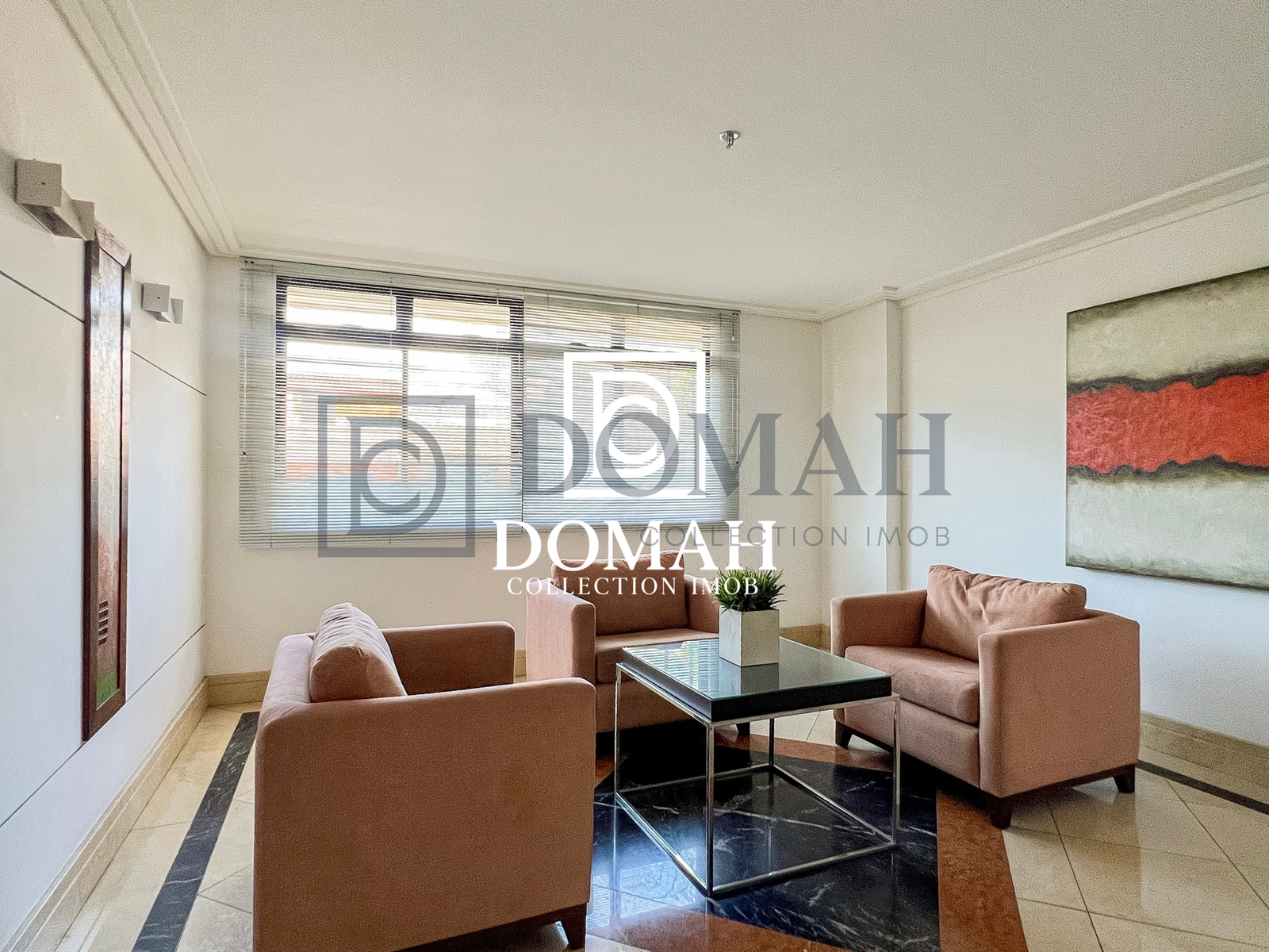 Foto 13 do imóvel CASA IMBOBILIADA COM VARIOS QUARTOS E SALA E CARRO JUNTO